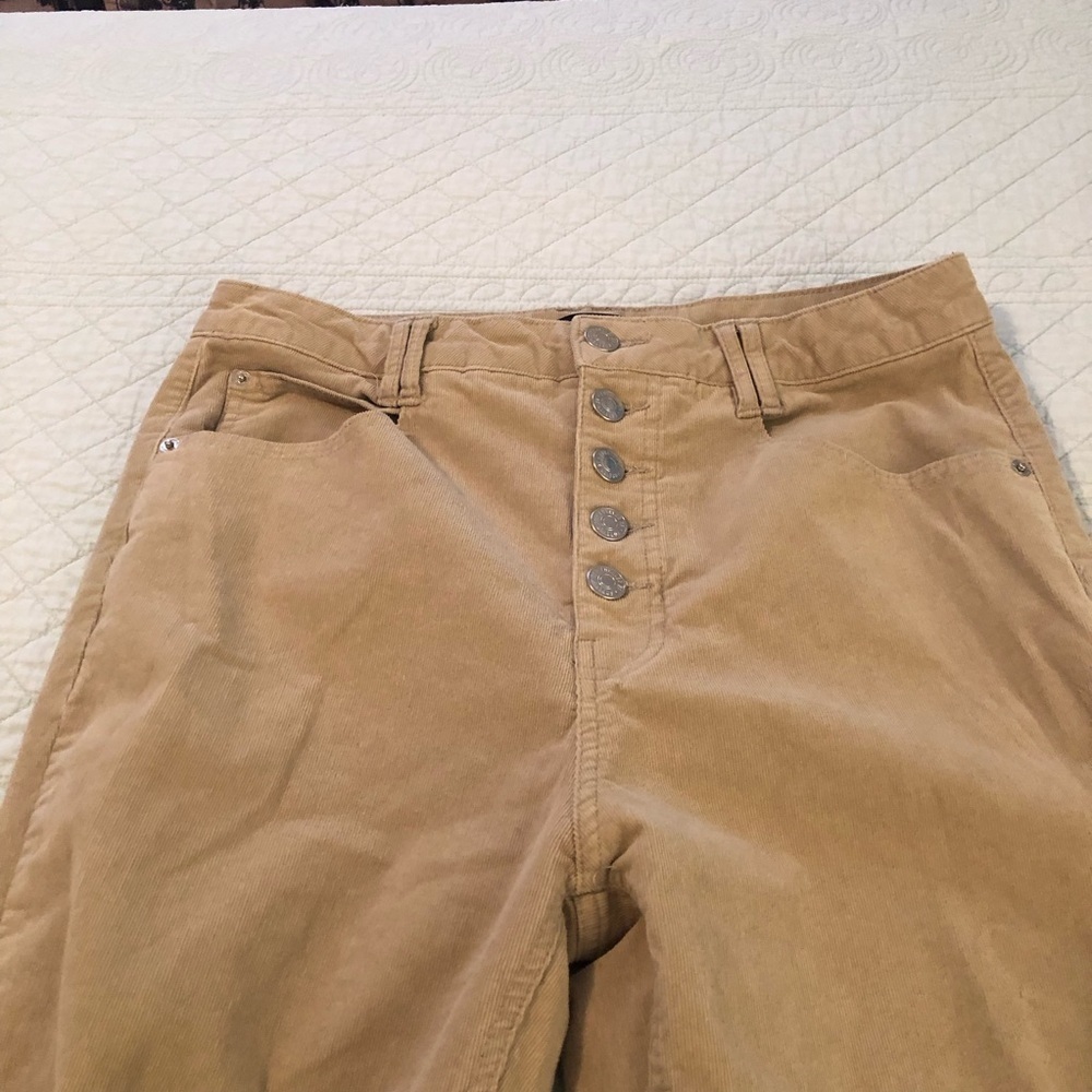 Bell bottom corduroy jeans pants. Women’s size 30 X 31. - Picture 2 of 11